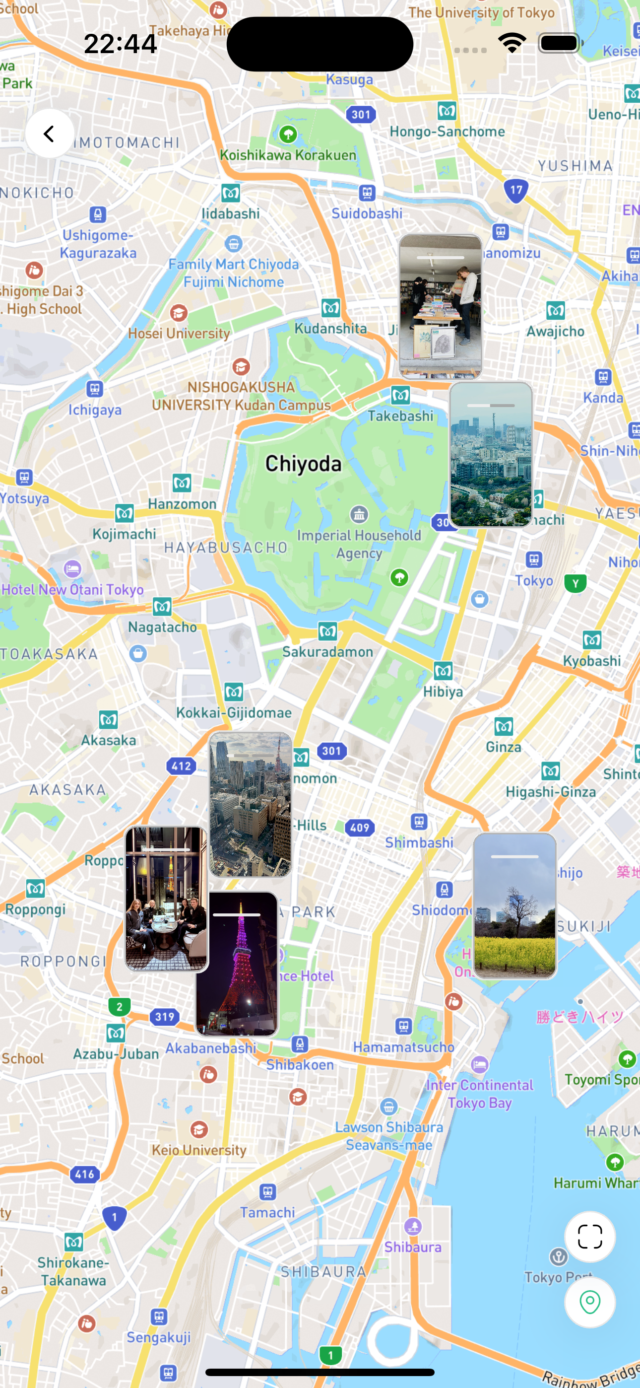 Automatic trip detection showing a suggested experience notification